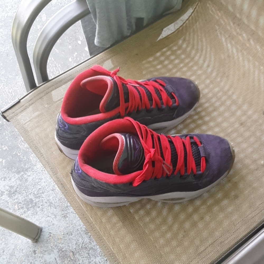 Reebok i3 questionn mid ghost christmas edition